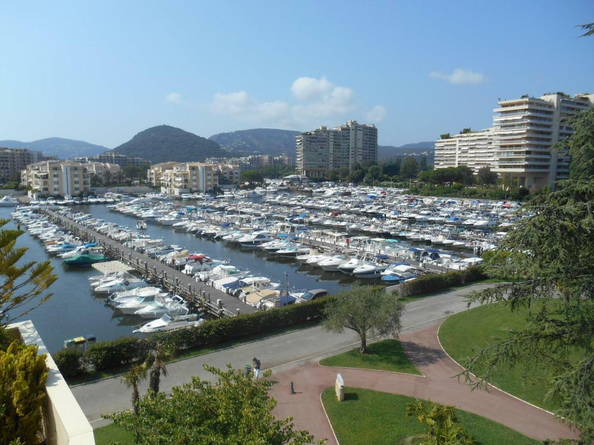 Appartement Le France - Vacances Cote D'Azur Mandelieu Kültér fotó
