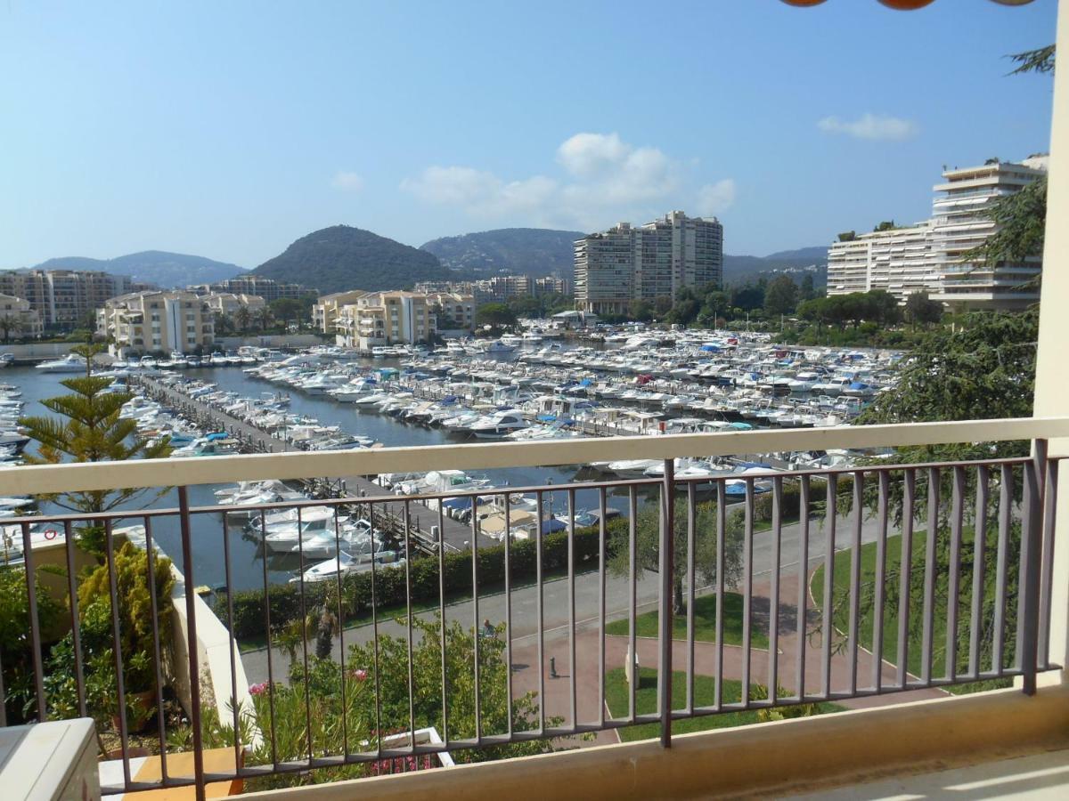 Appartement Le France - Vacances Cote D'Azur Mandelieu Kültér fotó